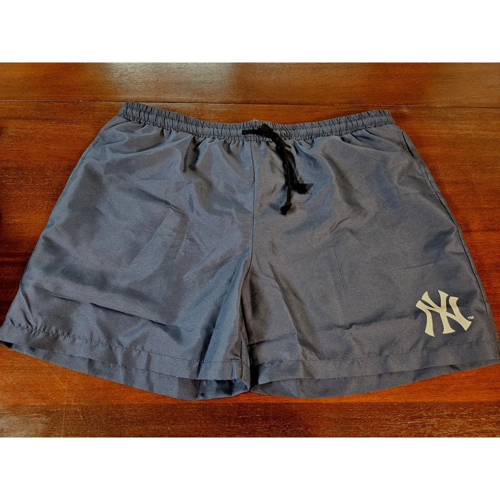 MLB New York Yankees Shorts Men XL Navy Blue Mesh Lined Athletic SRTMBMCHGNYXL